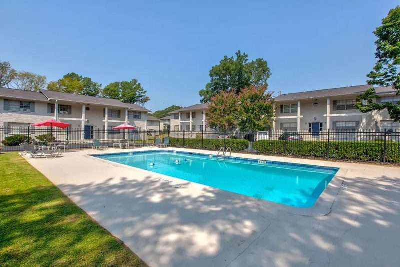 apartment pool